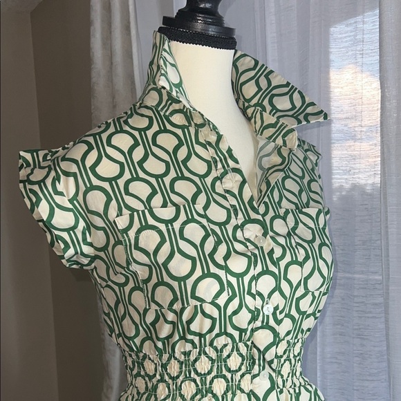 Green Patterned Women's Dress - Picture 10 of 13